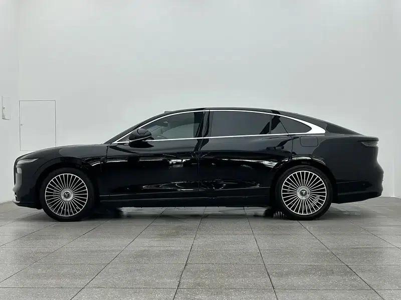Voyah Chasing Light L 2026 All-Wheel Drive Ultra — миниатюра 4