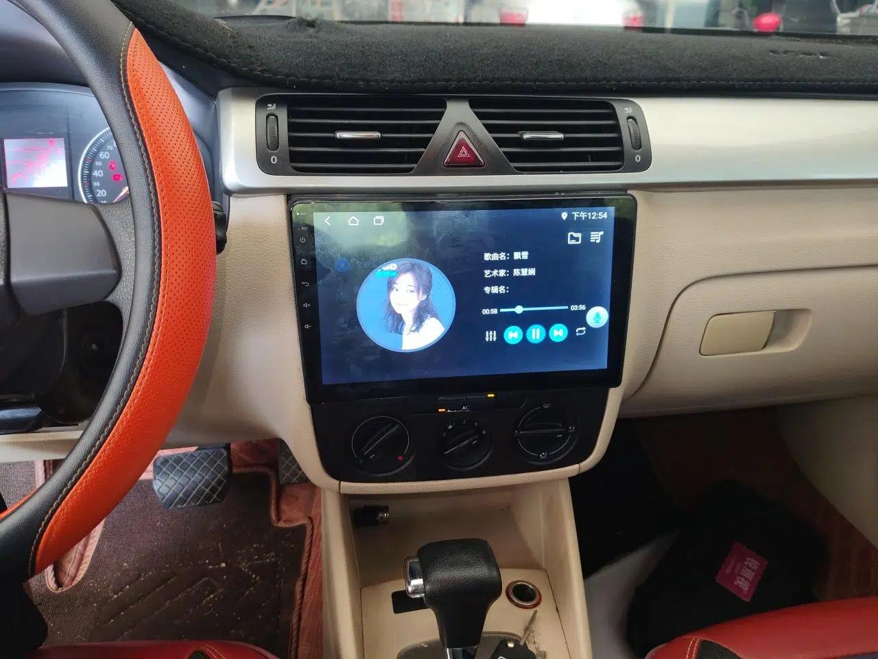 Volkswagen Bora 2012 1.6L Automatic Fashion Edition — миниатюра 13