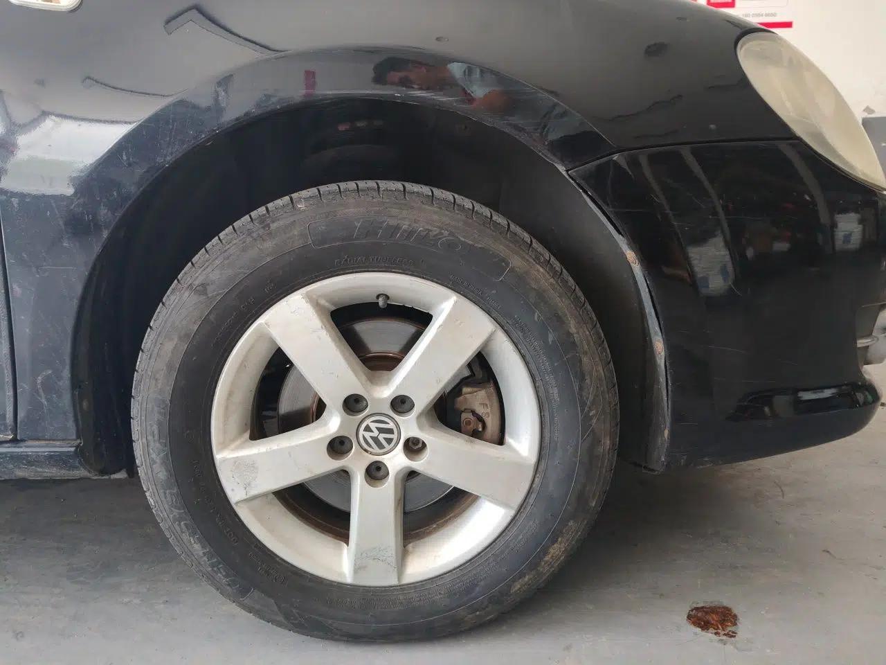 Volkswagen Bora 2012 1.6L Automatic Fashion Edition — миниатюра 8