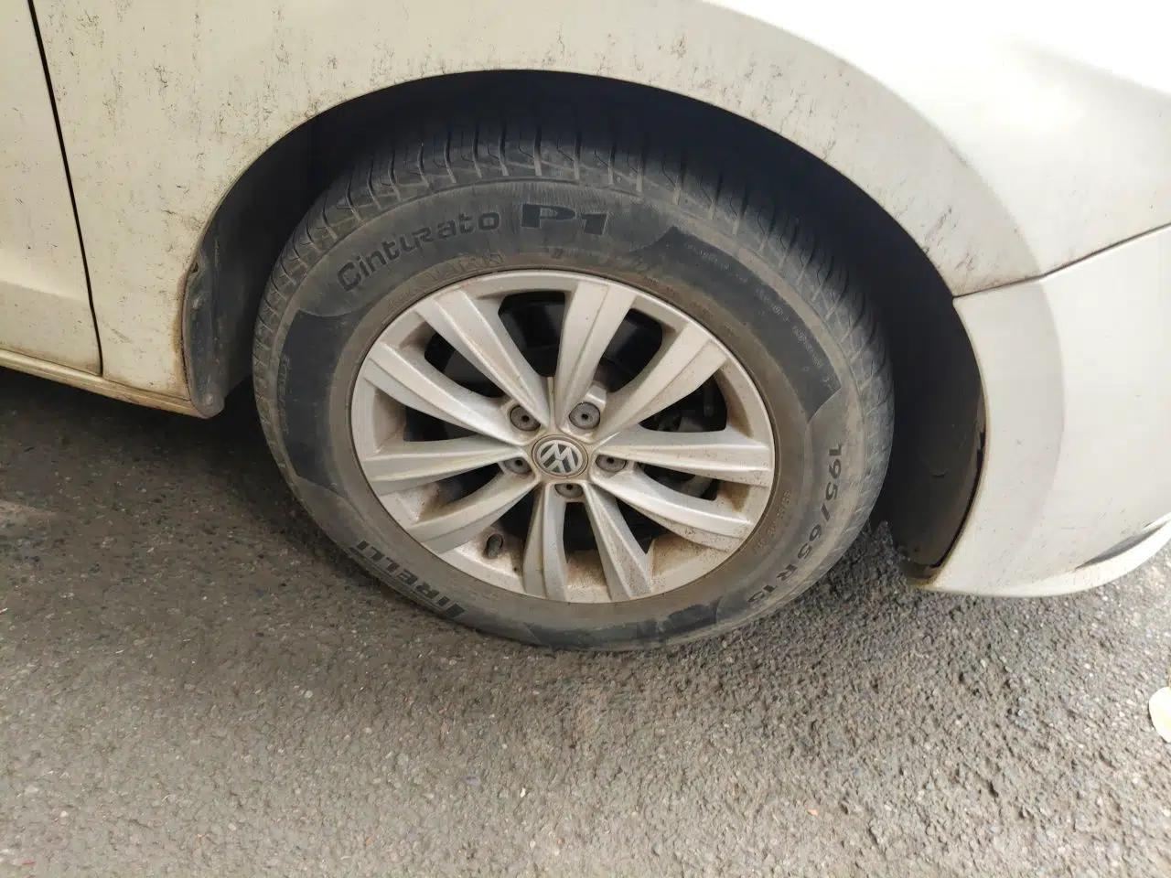 Volkswagen Bora 2017 1.6L Manual Fashion Model — миниатюра 5