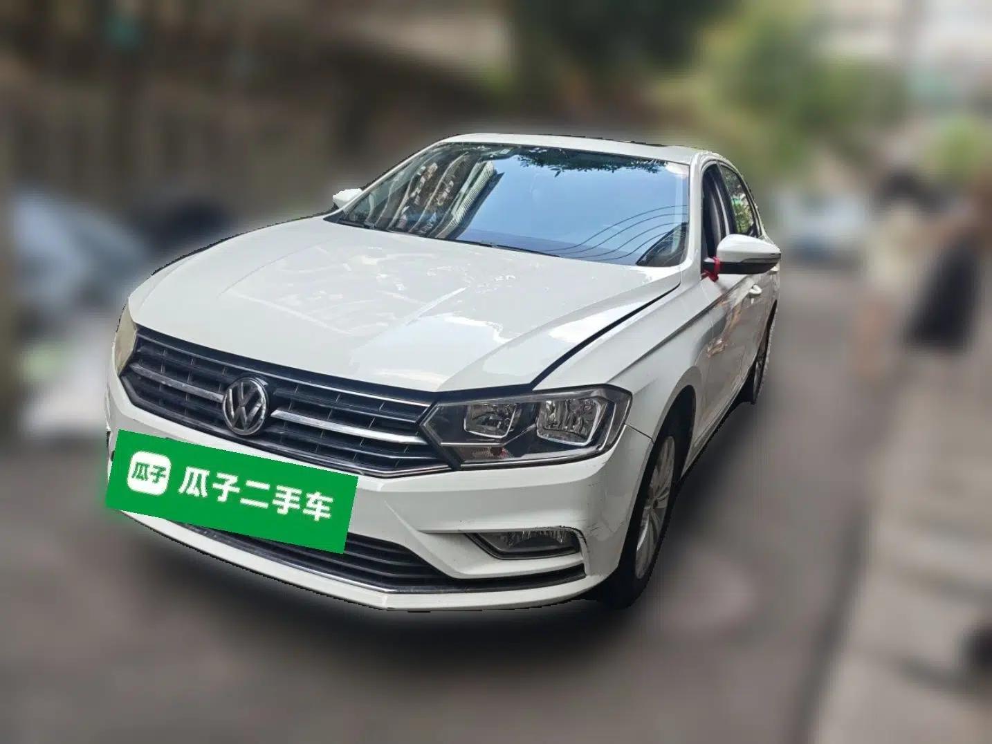 Volkswagen Bora 2018 1.5L Automatic Comfort Model — миниатюра 1