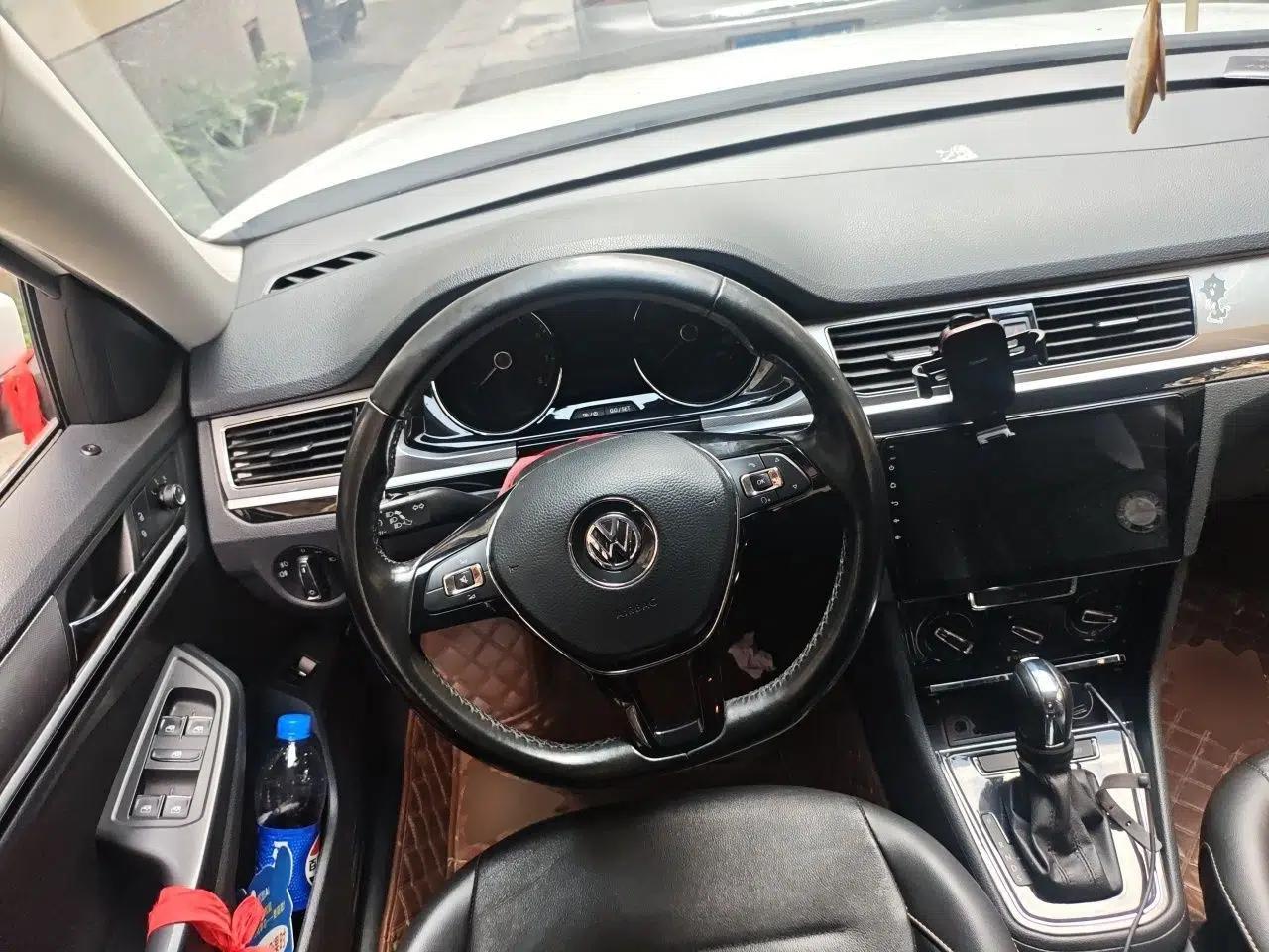Volkswagen Bora 2018 1.5L Automatic Comfort Model — миниатюра 10
