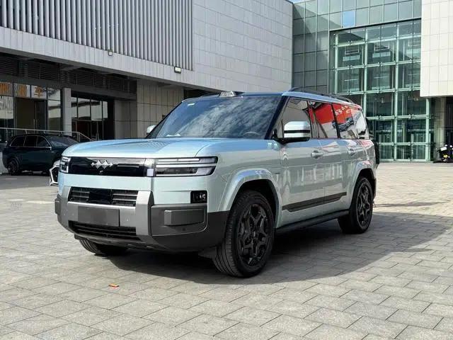 Titanium 7 PHEV 2025 Model 190KM AWD Ultra Edition