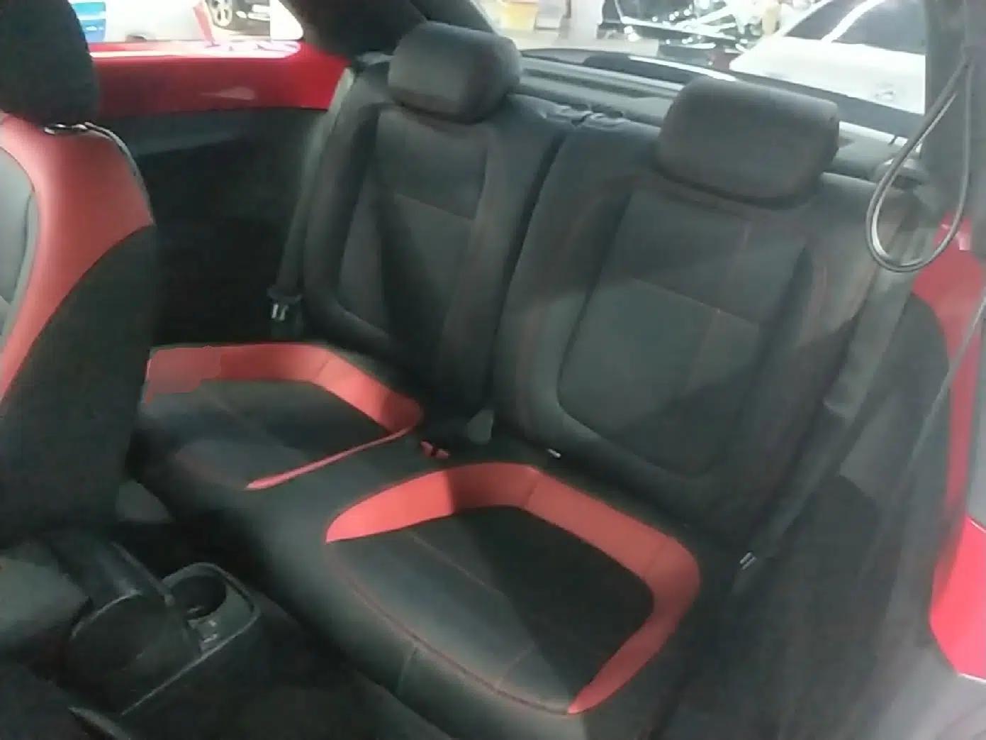 Volkswagen Beetle 2015 280TSI — миниатюра 20