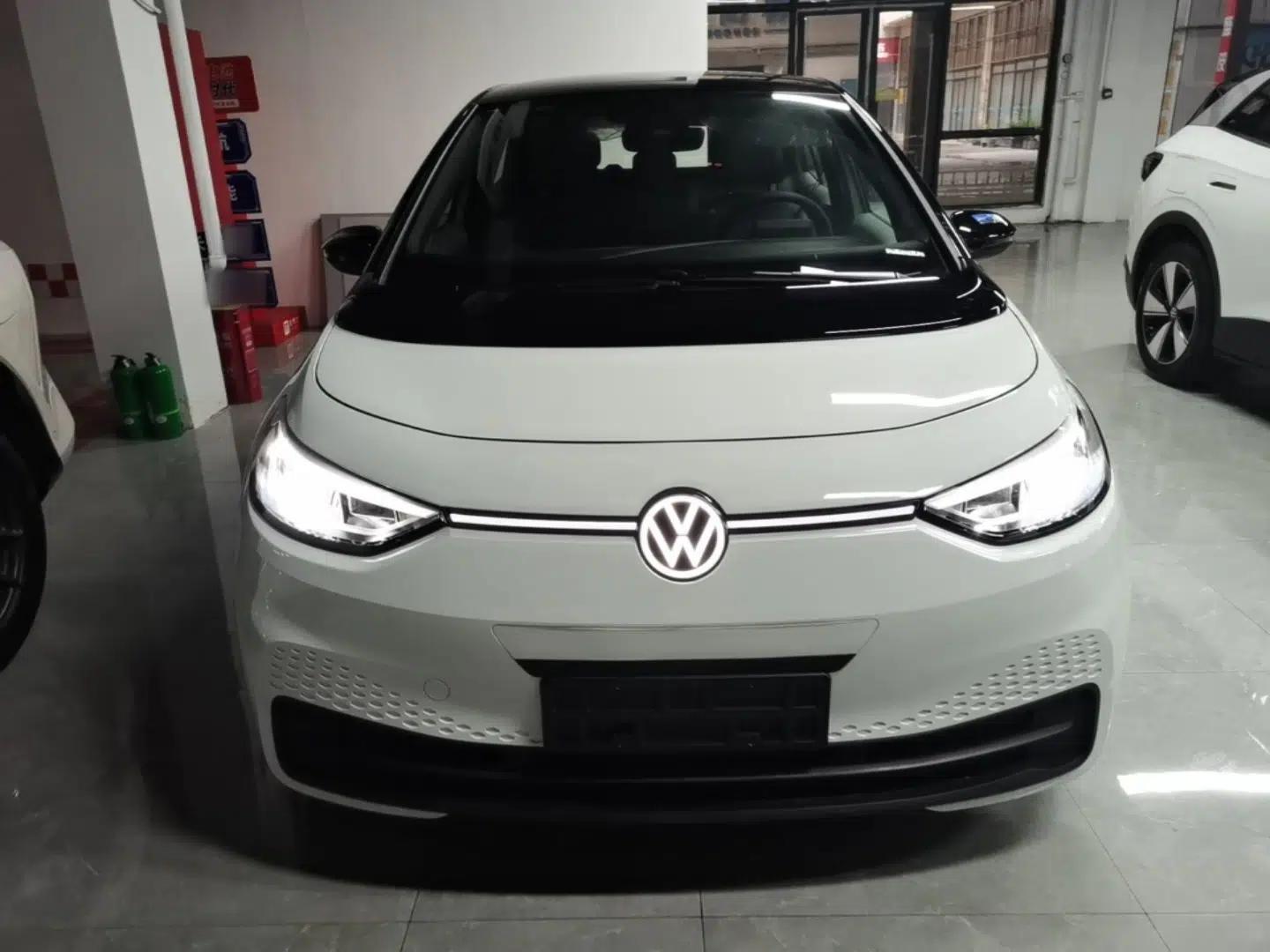Volkswagen ID.3 2025 Revised Version Smart Edition Purely Intelligent Enjoyment Version — миниатюра 2