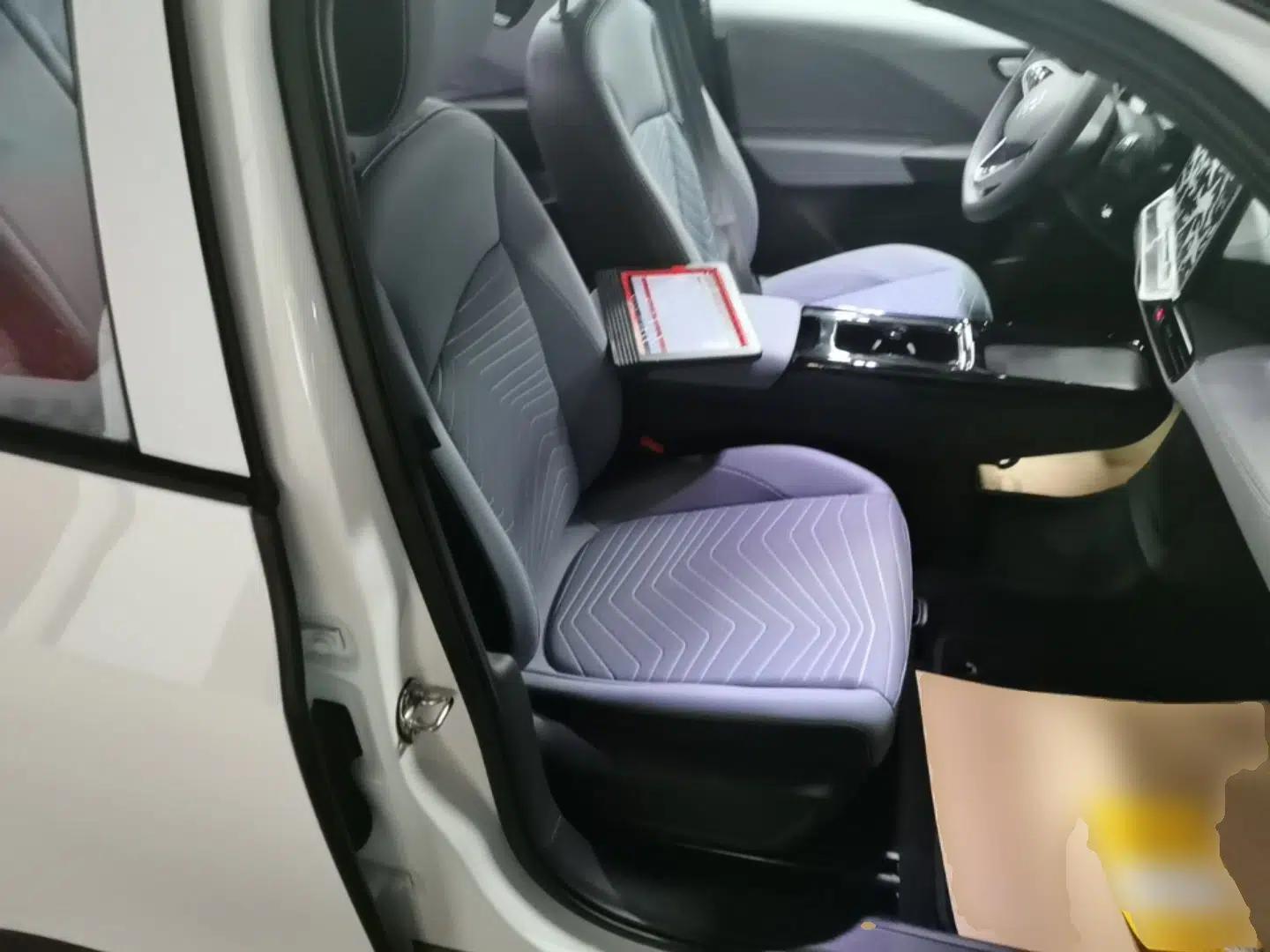 Volkswagen ID.3 2025 Revised Version Smart Edition Purely Intelligent Enjoyment Version — миниатюра 19