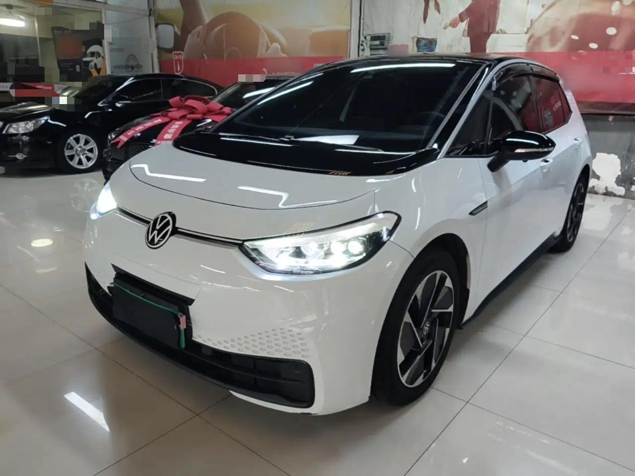 Volkswagen ID.3 2023 Pure Smart Edition — миниатюра 1