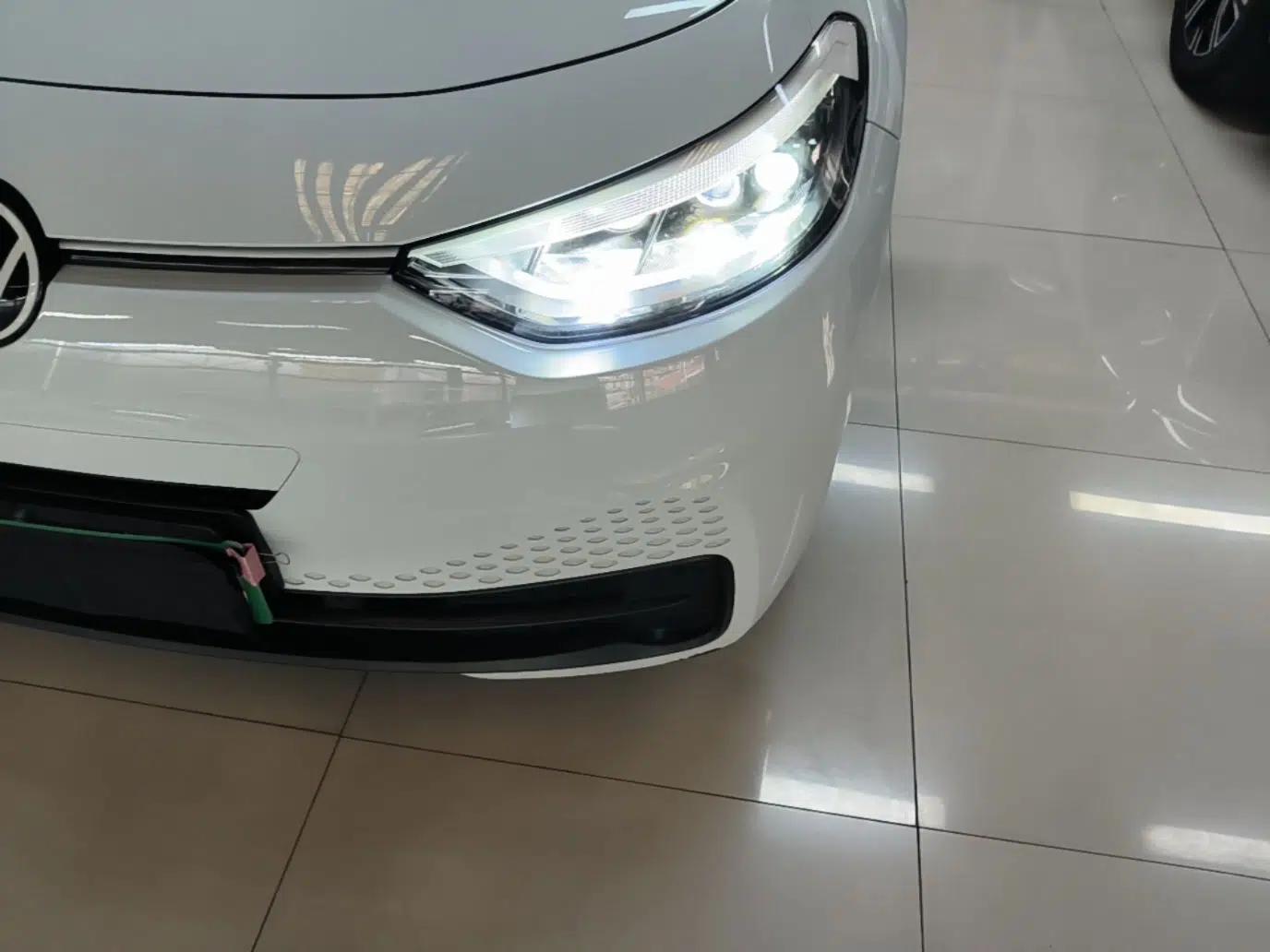 Volkswagen ID.3 2023 Pure Smart Edition — миниатюра 8