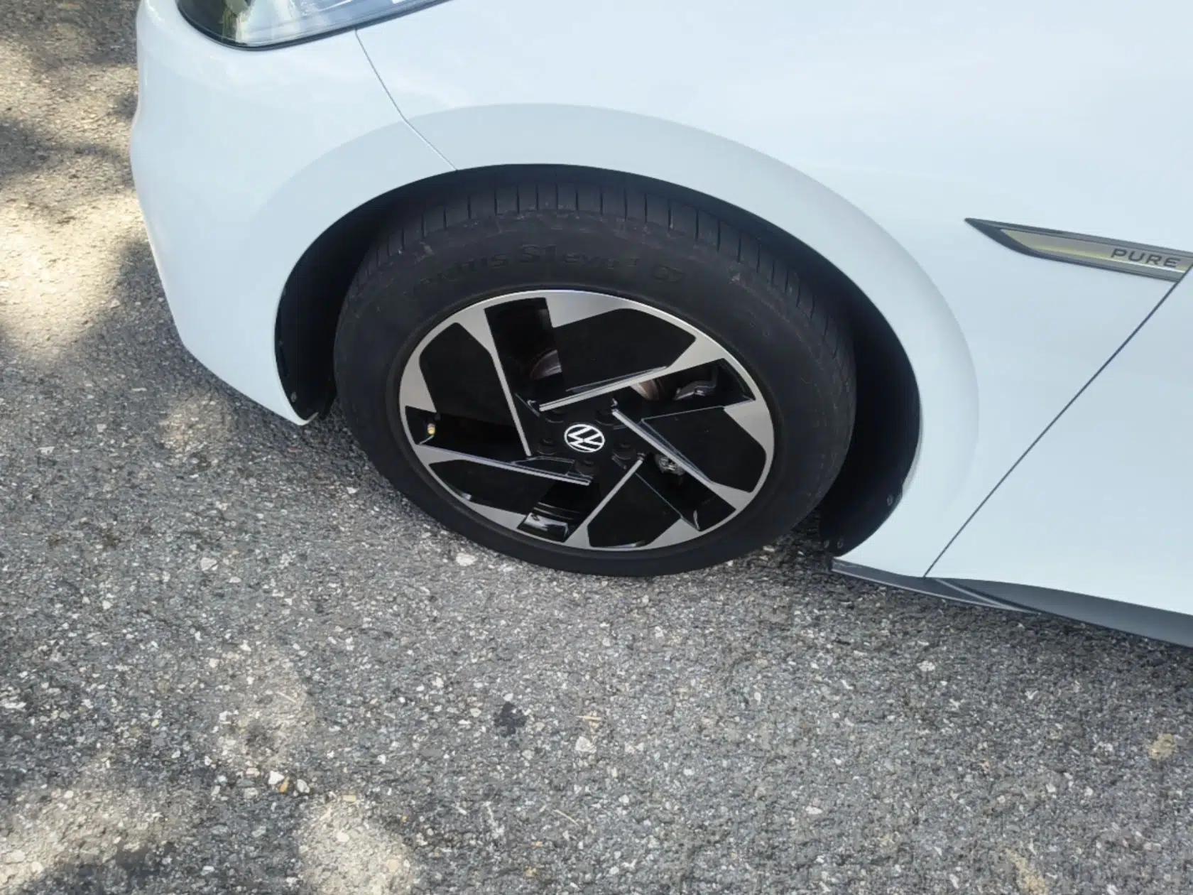 Volkswagen ID.3 2023 Pure Smart Edition — миниатюра 15