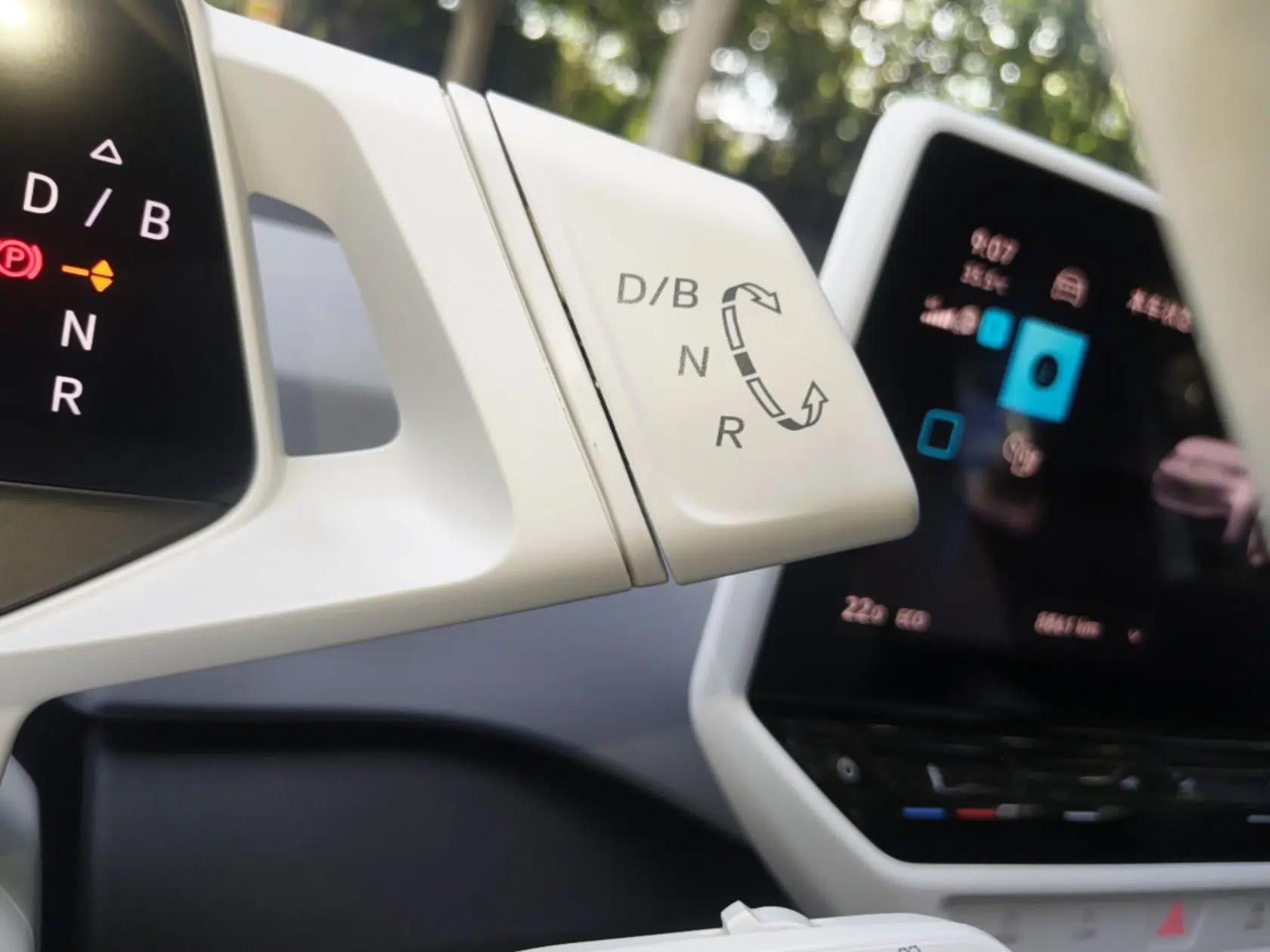 Volkswagen ID.3 2023 Pure Smart Edition — миниатюра 21