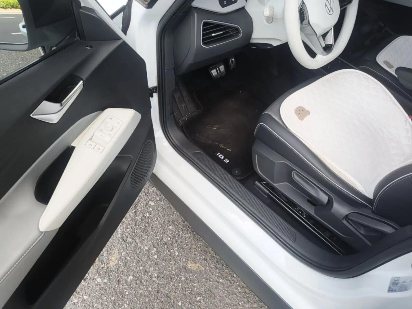 Volkswagen ID.3 2023 Pure Smart Edition — миниатюра 23