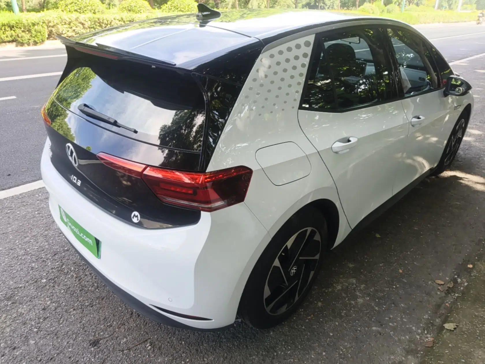 Volkswagen ID.3 2023 Pure Smart Edition — миниатюра 6