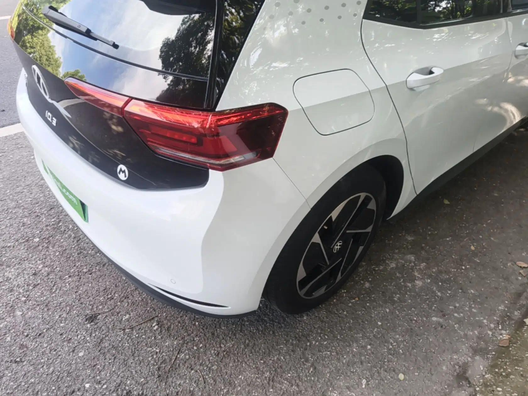 Volkswagen ID.3 2023 Pure Smart Edition — миниатюра 9