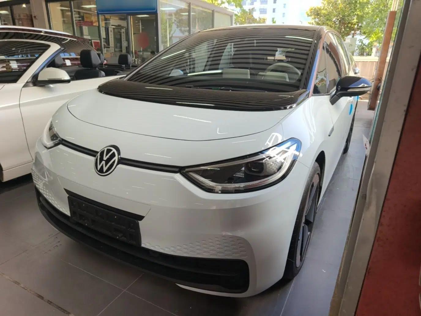 Volkswagen ID.3 2022 Pro Smart Edition — миниатюра 1