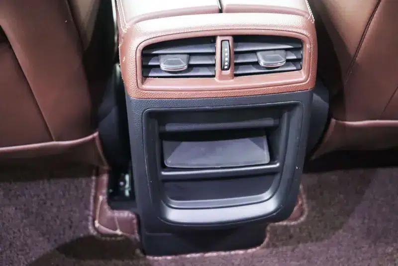 Buick Envision 2018 28T AWD Elite — миниатюра 12