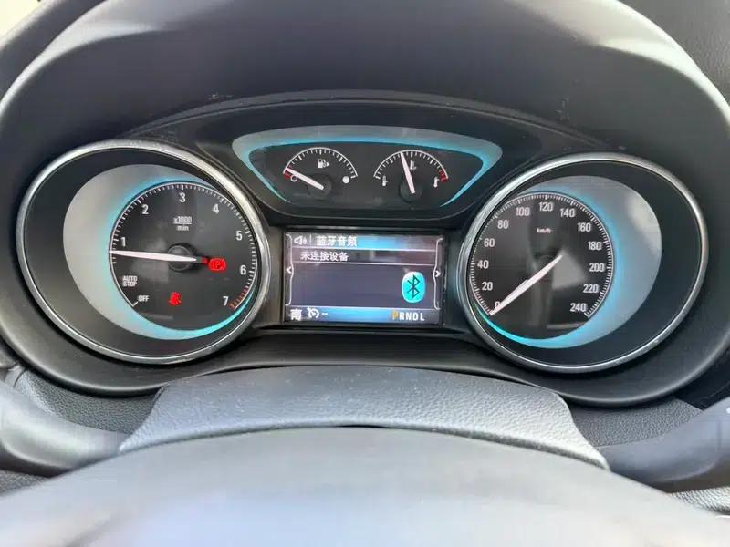 Buick Envision 2016 20T AWD Luxury — миниатюра 9