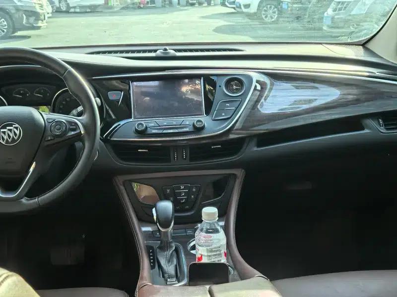 Envision 2017 28T AWD Leading Edition — миниатюра 7