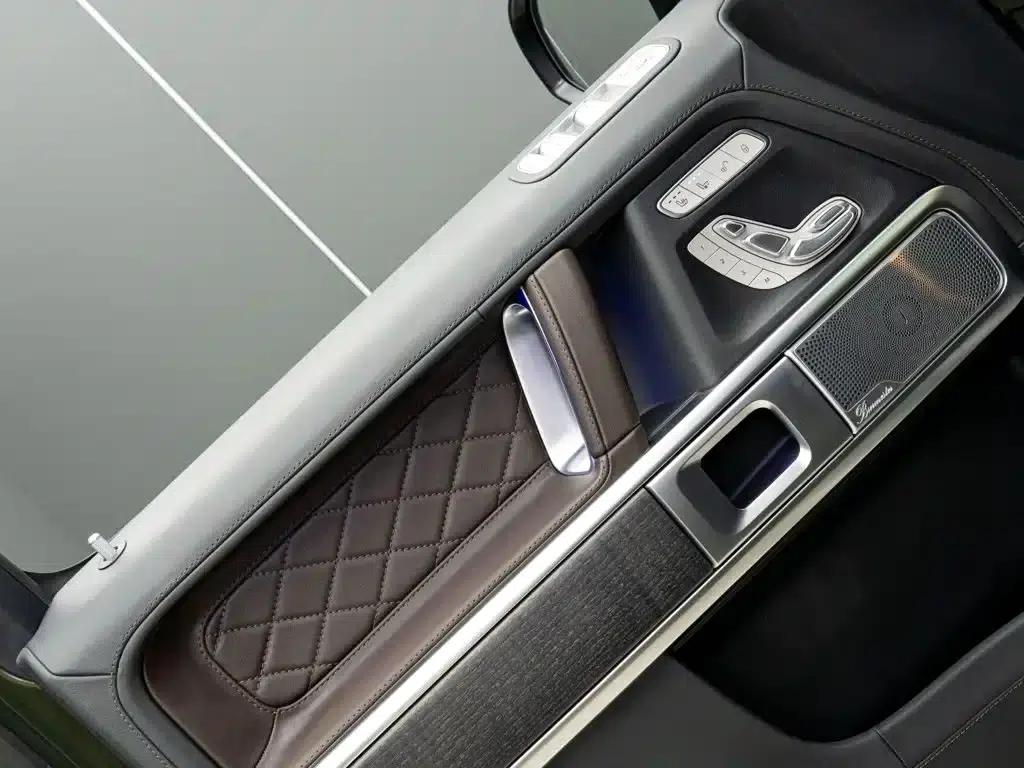 Mercedes-Benz G-Class 2024 G 500 Collector's Edition — миниатюра 10