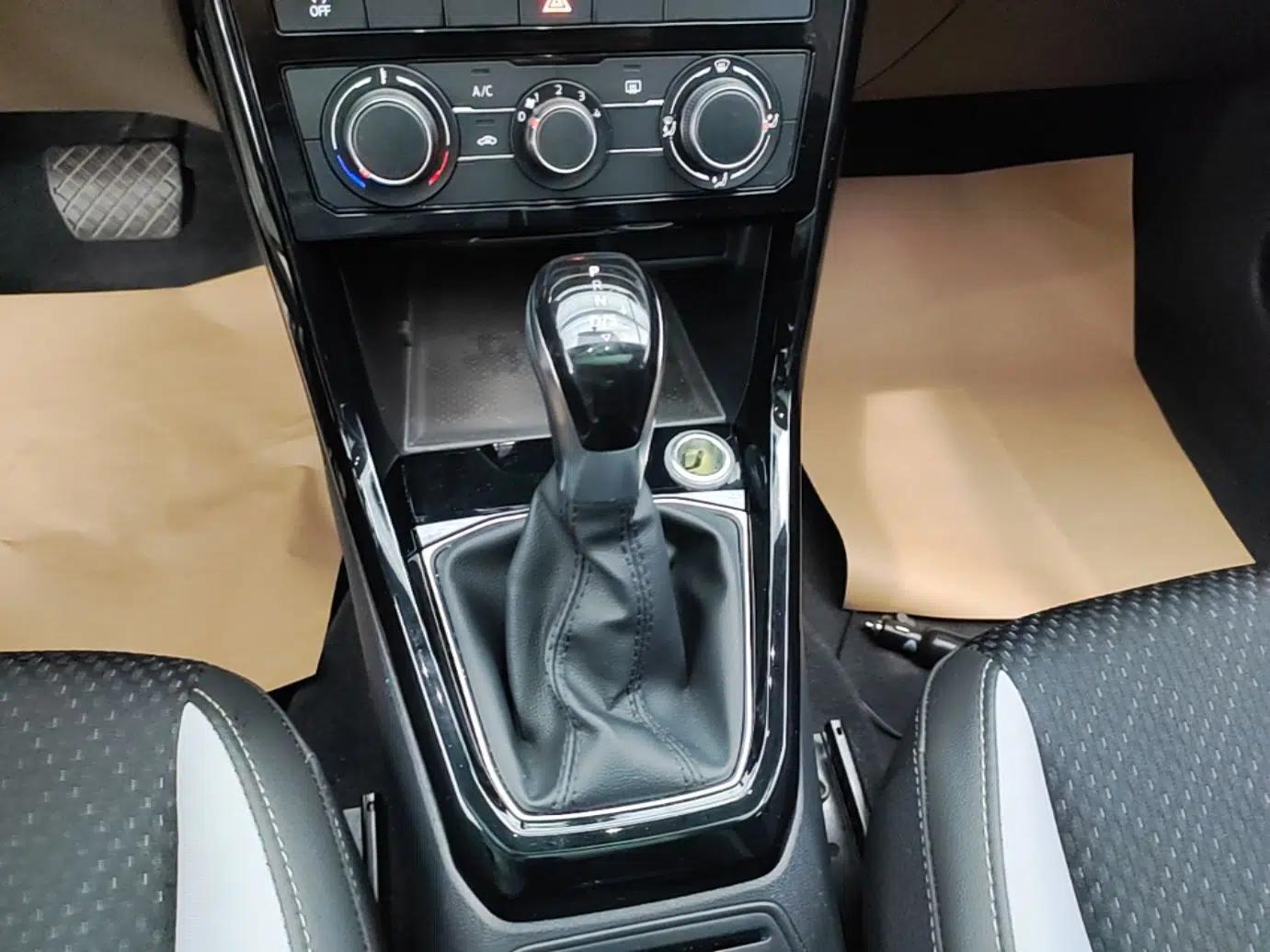 Volkswagen Tacqua 2020 1.5L Automatic Yue — миниатюра 16