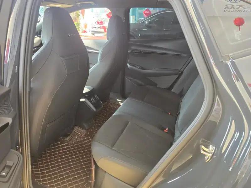VW 06 2024 Facelift Pro with Long Range — миниатюра 13