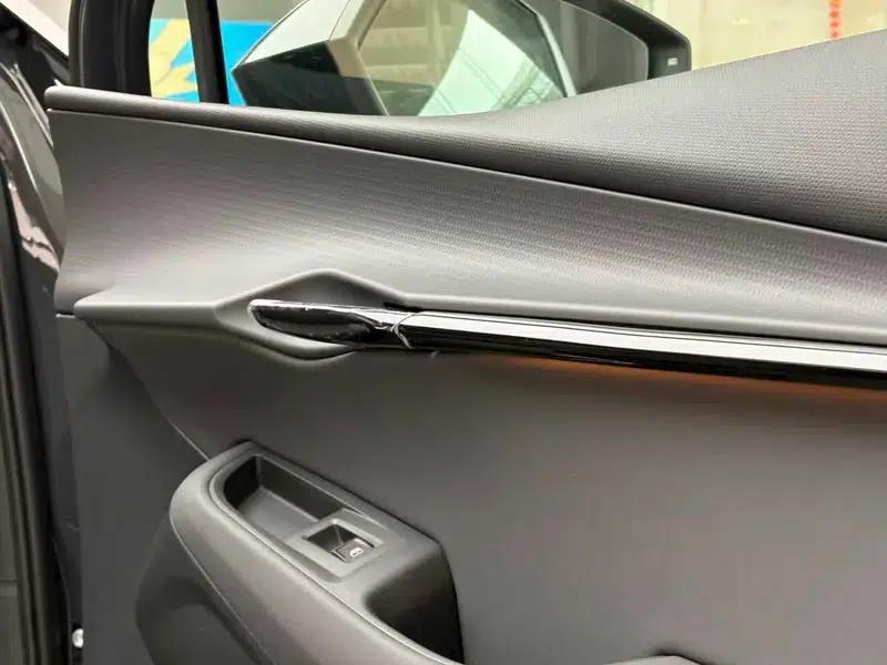 Volkswagen 06 2025 Pure — миниатюра 11