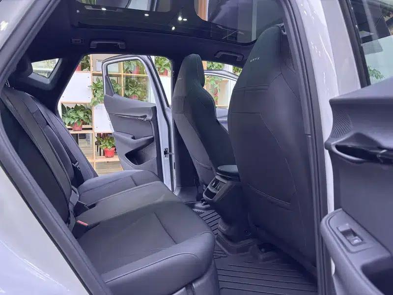 VW 06 2024 Facelift Pro with Long Range — миниатюра 11