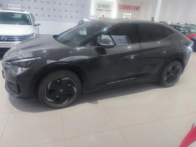 VW 06 2024 Facelift Pro with Long Range — миниатюра 3