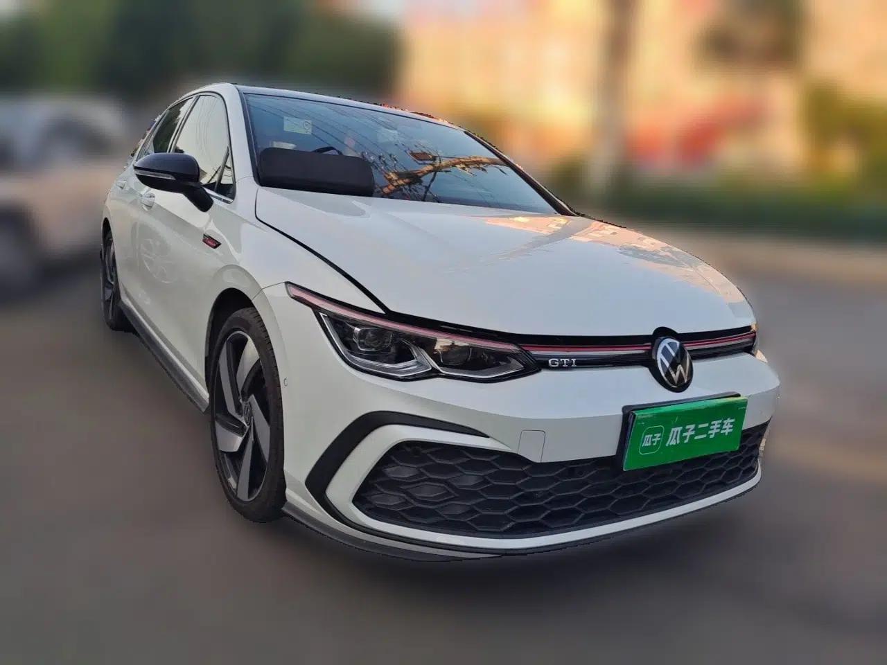 Volkswagen Golf GTI 2023 380TSI DSG GTI — миниатюра 3