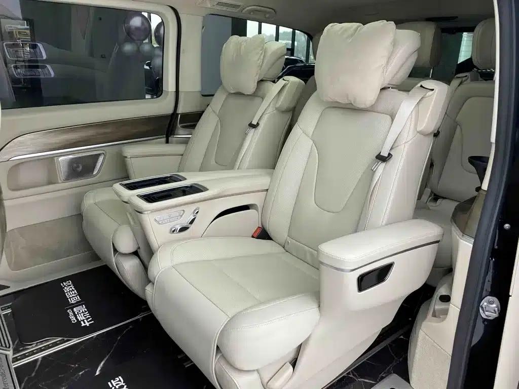 Mercedes-Benz V-Class 2022 V 260 Premium Edition — миниатюра 10