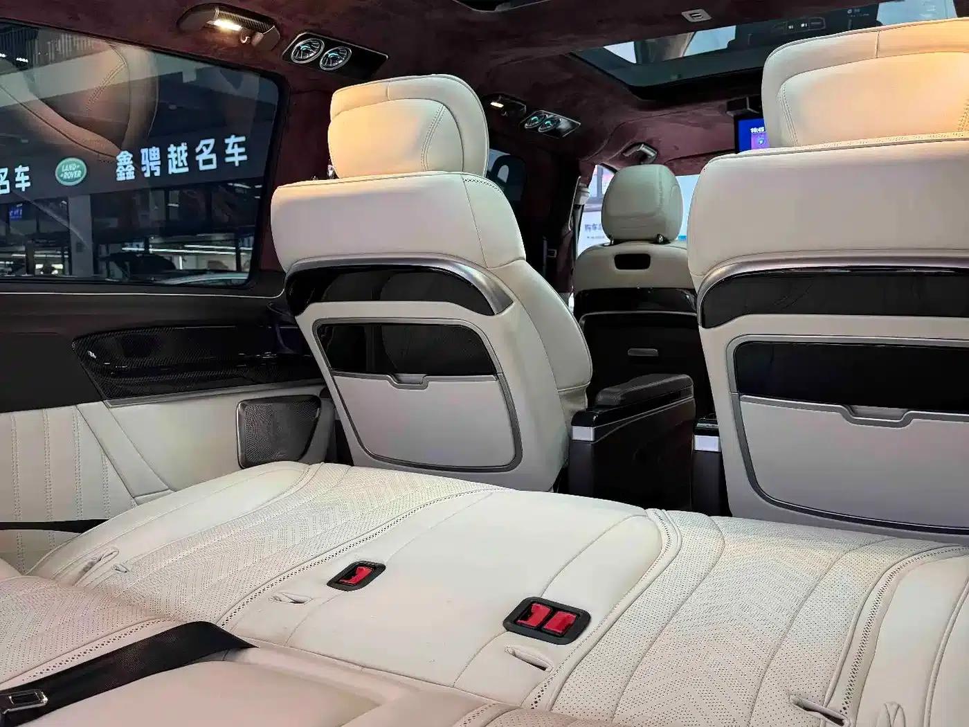 Mercedes-Benz V-Class 2021 V 260 Navigator Edition — миниатюра 13