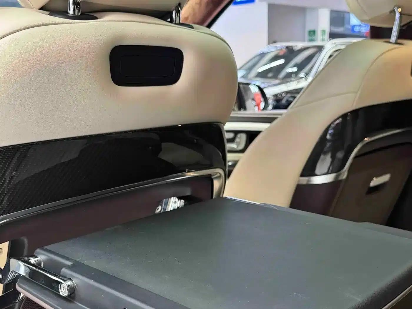 Mercedes-Benz V-Class 2021 V 260 Navigator Edition — миниатюра 8