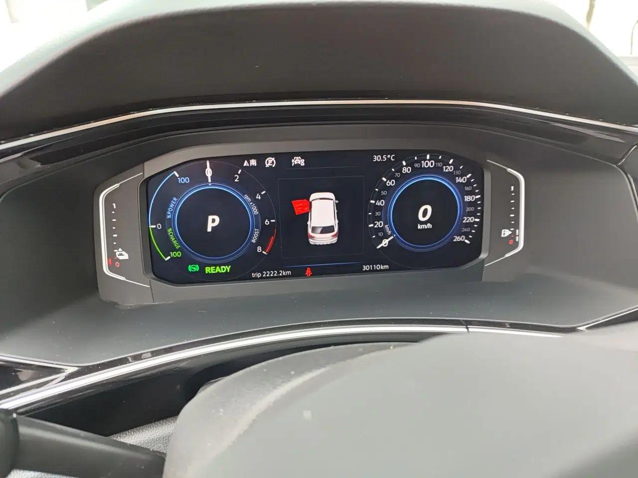 Volkswagen Tayron GTE Plug-in Hybrid 2020 1.4T Luxury Model — миниатюра 11