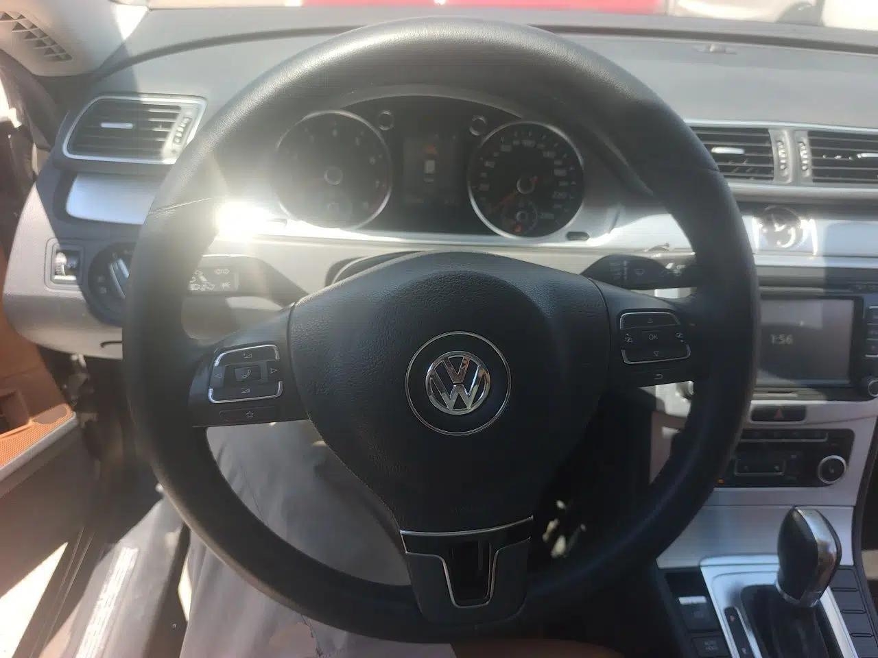 Volkswagen FAW-Volkswagen CC 2011 1.8TSI Luxury Model — миниатюра 10