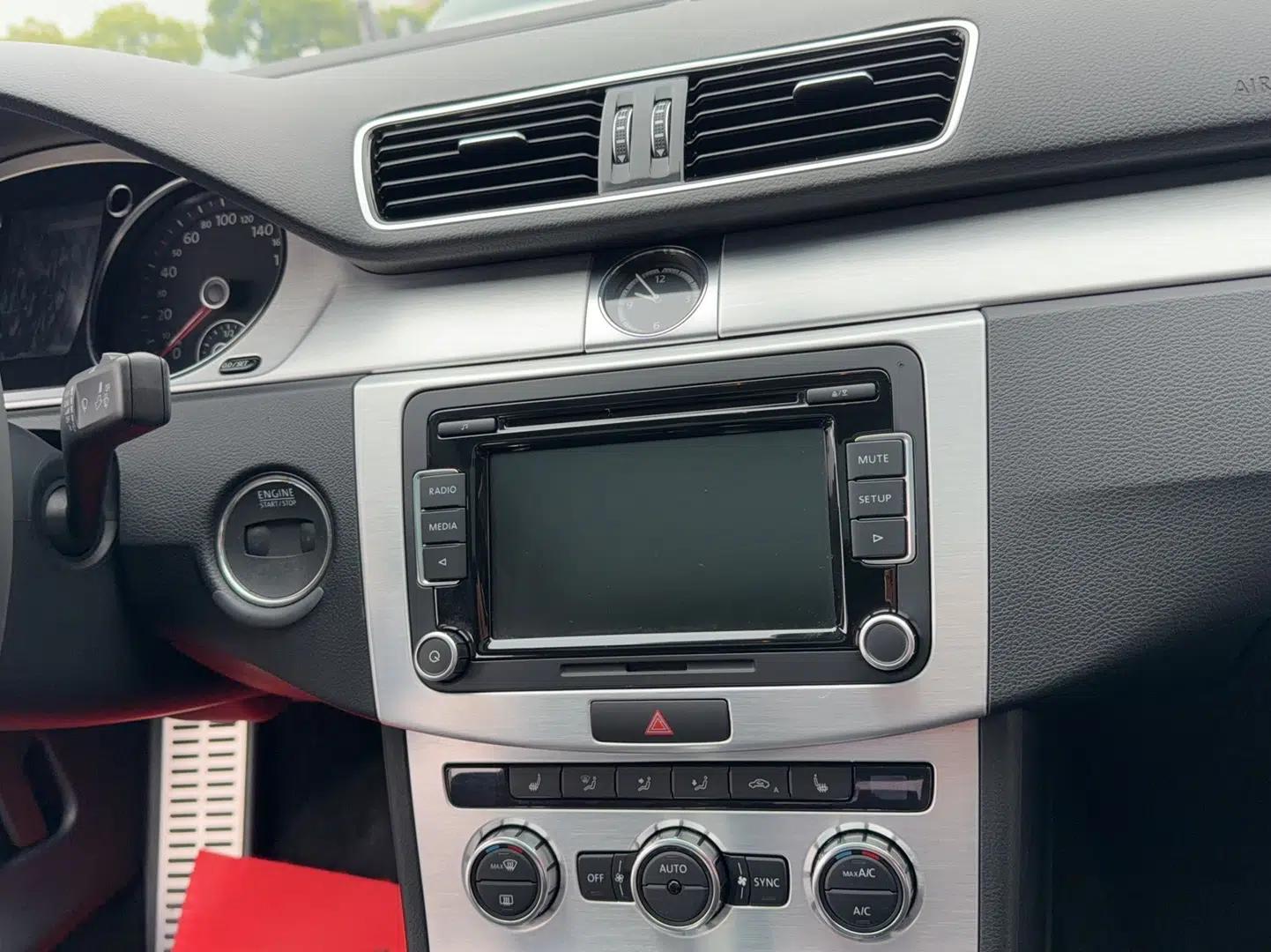 Volkswagen FAW-Volkswagen CC 2016 1.8TSI Prestige Model — миниатюра 10