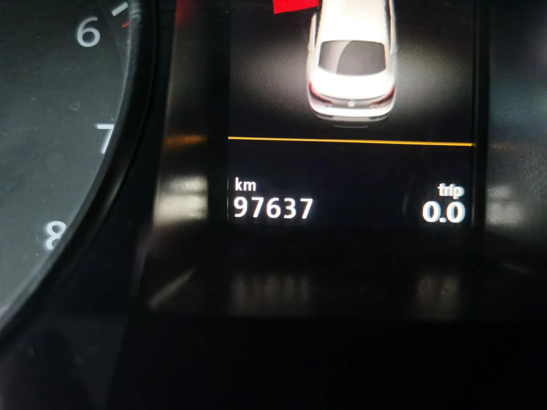 Volkswagen FAW-Volkswagen CC 2016 1.8TSI Luxury Model — миниатюра 7