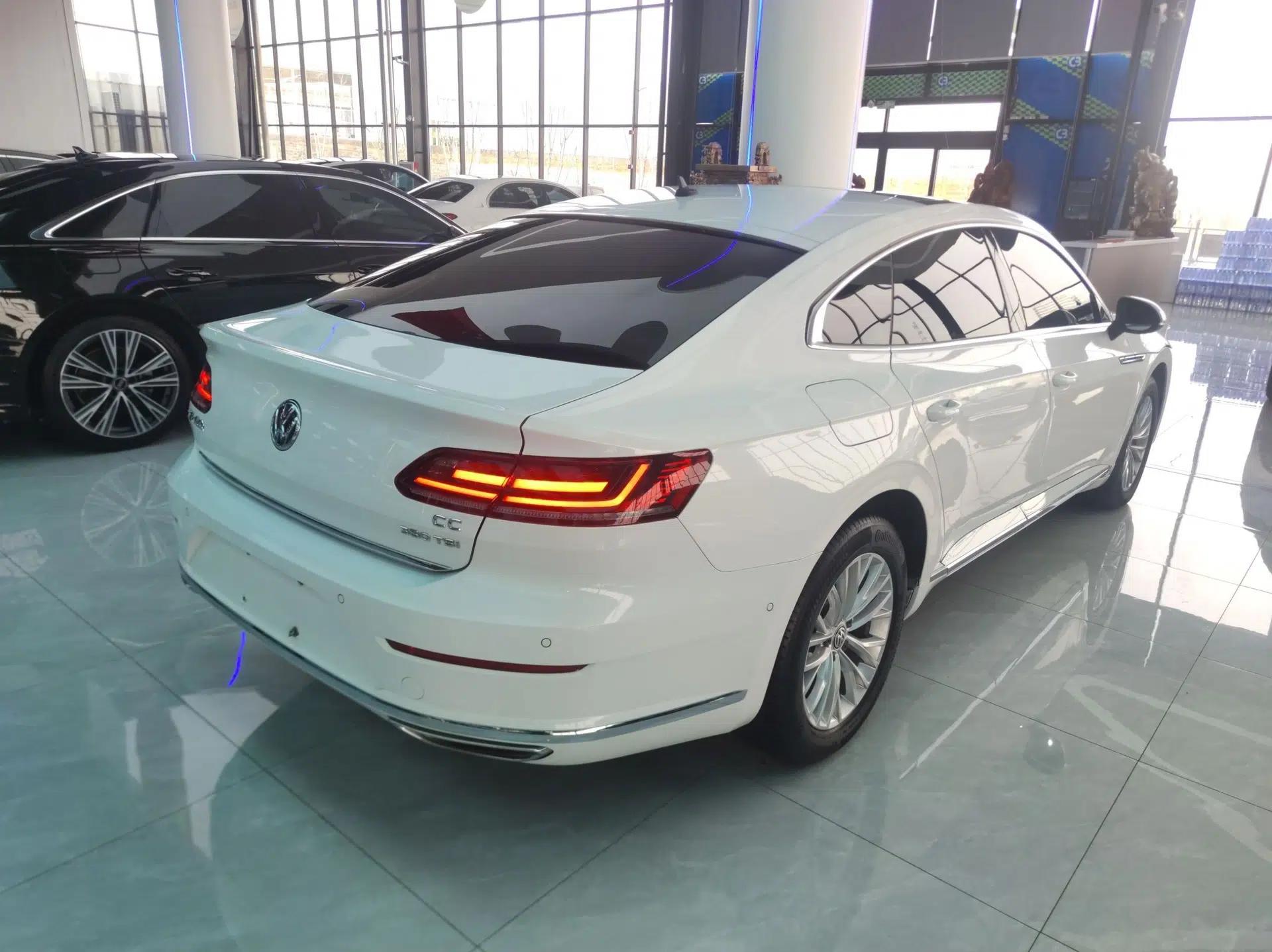 Volkswagen FAW-Volkswagen CC 2019 380TSI Glamour Edition China VI Standard — миниатюра 6