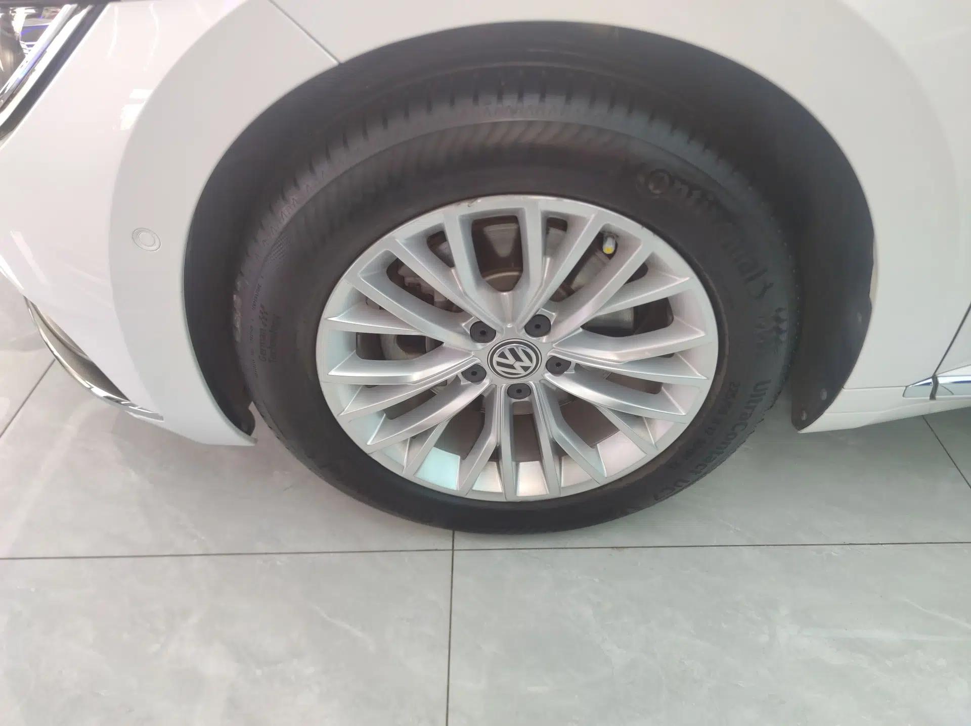 Volkswagen FAW-Volkswagen CC 2019 380TSI Glamour Edition China VI Standard — миниатюра 10