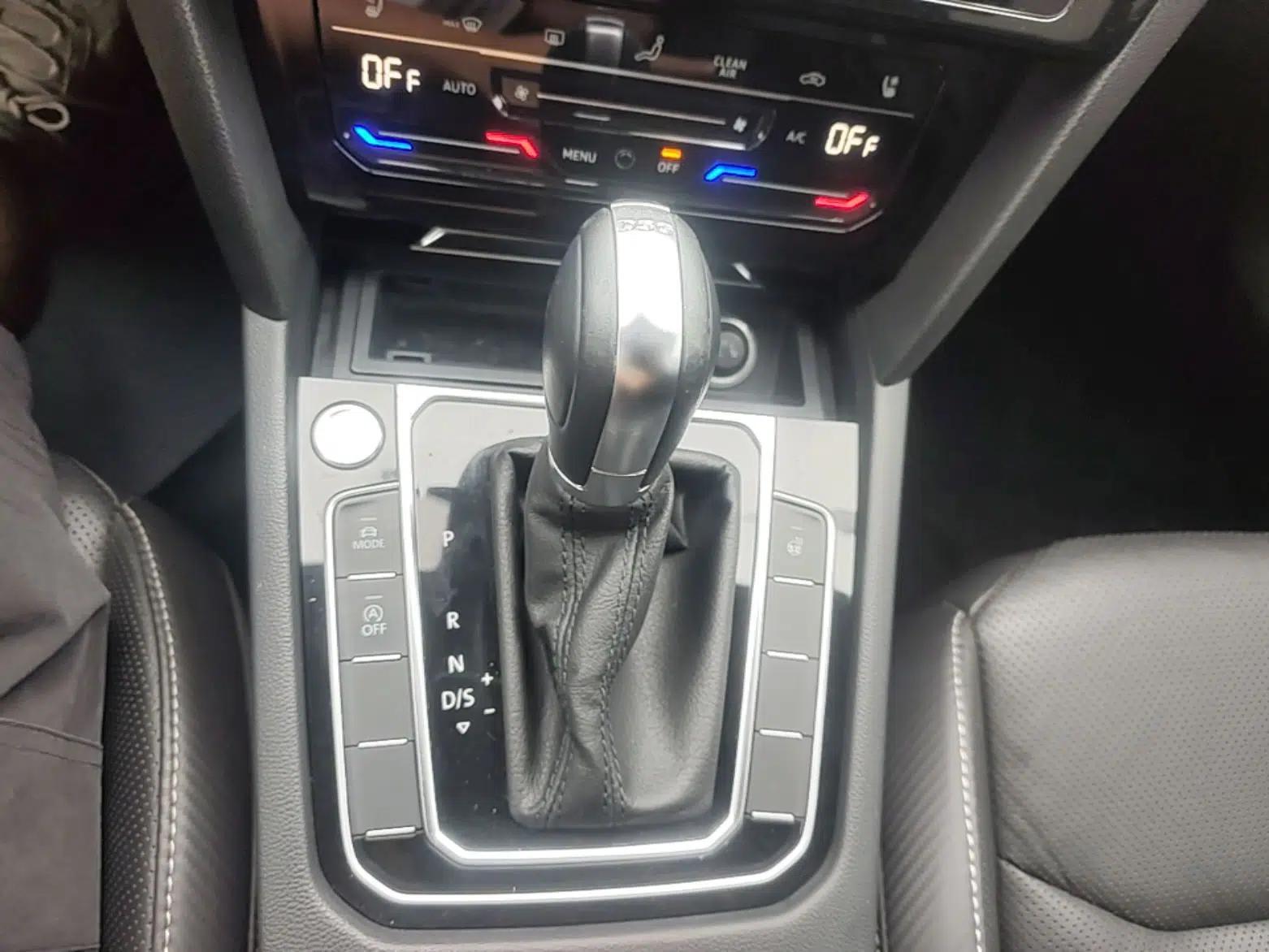 Volkswagen FAW-Volkswagen CC 2020 330TSI Glamour Edition China VI Standard — миниатюра 21
