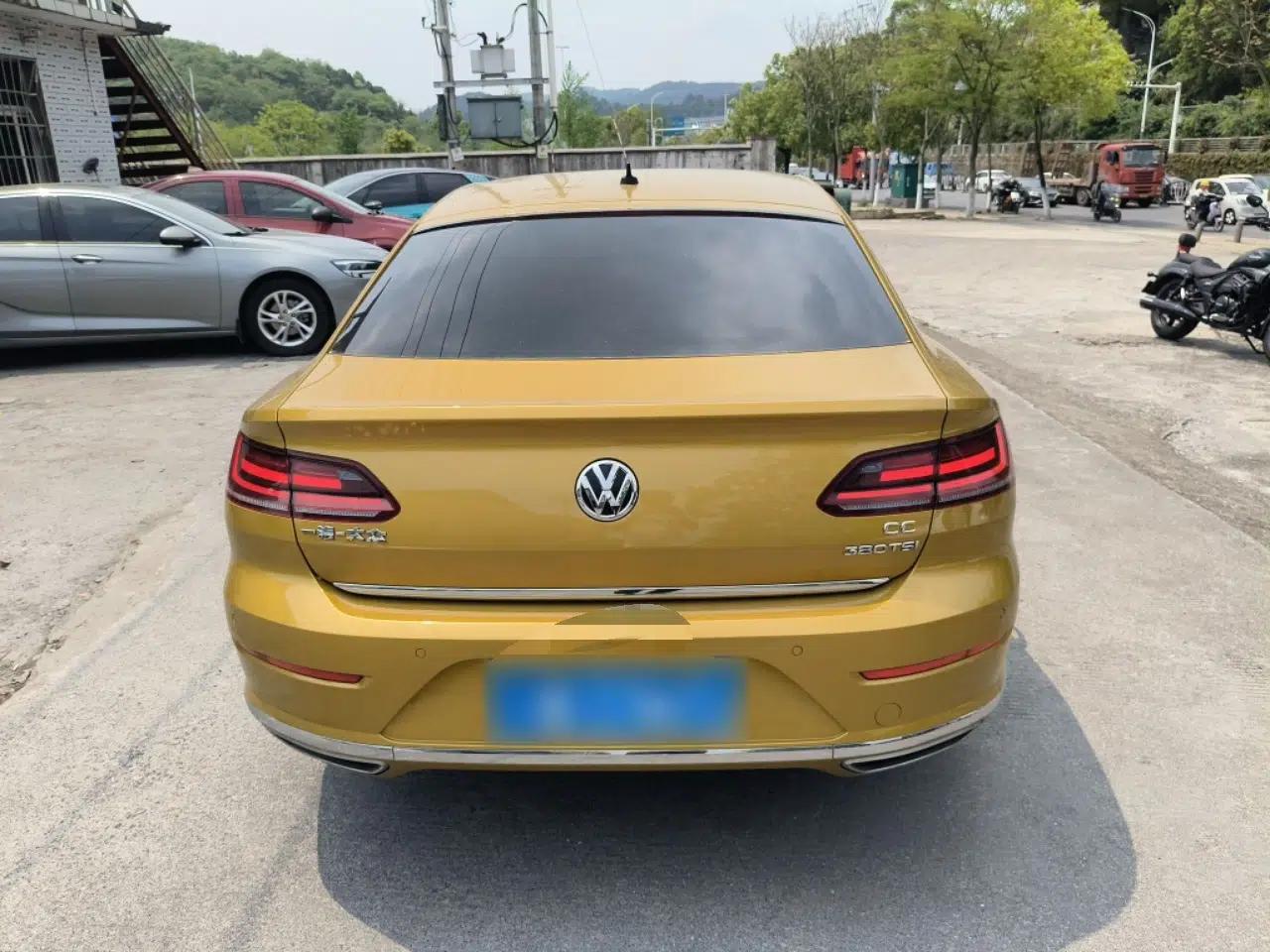 Volkswagen FAW-Volkswagen CC 2019 330TSI Glamour Edition China V Standard — миниатюра 6