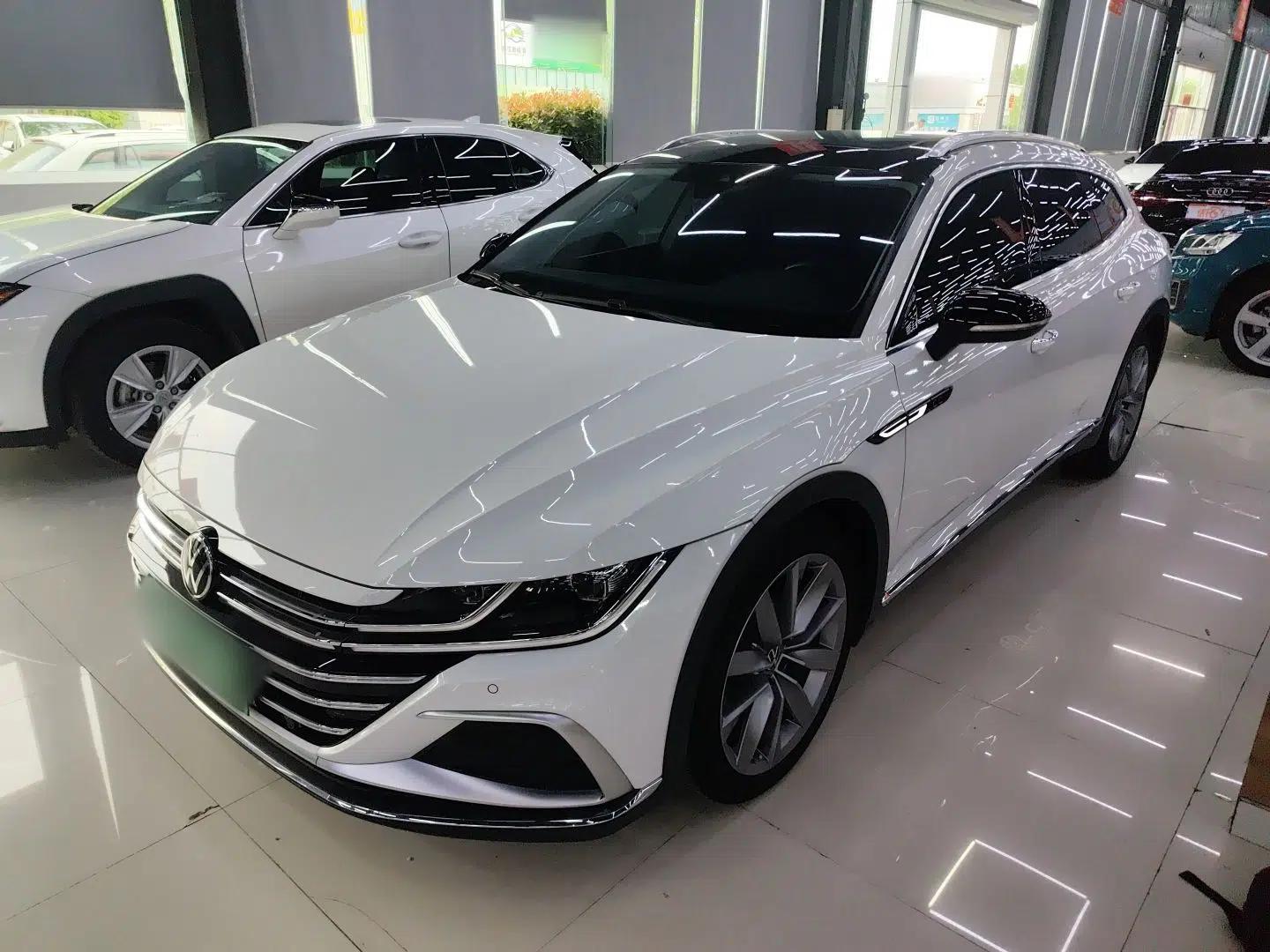 Volkswagen FAW-Volkswagen CC 2023 Hunting Vehicle 380TSI Hunter's Heart Edition — миниатюра 1