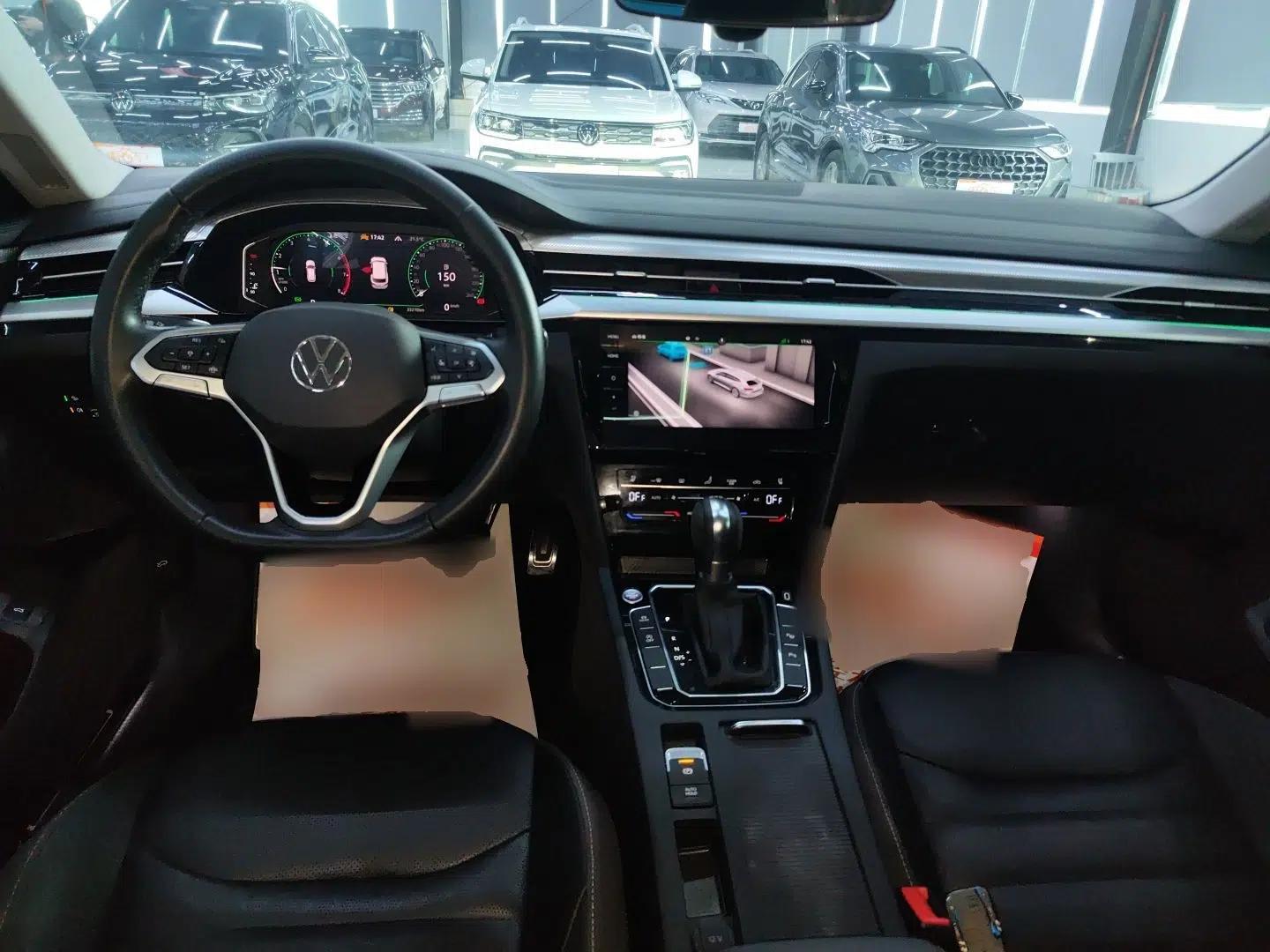 Volkswagen FAW-Volkswagen CC 2023 Hunting Vehicle 380TSI Hunter's Heart Edition — миниатюра 12