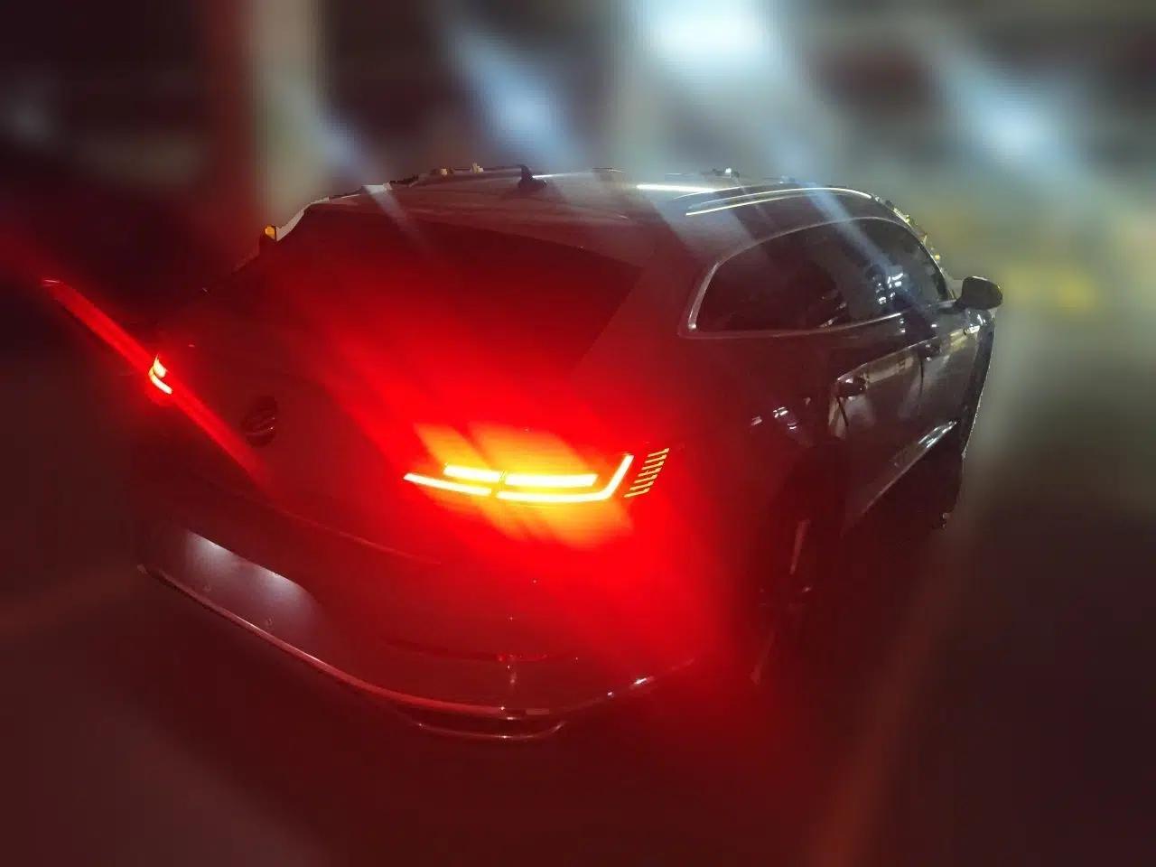 Volkswagen FAW-Volkswagen CC 2021 Estate Vehicle 380TSI Vizzion Edition — миниатюра 6