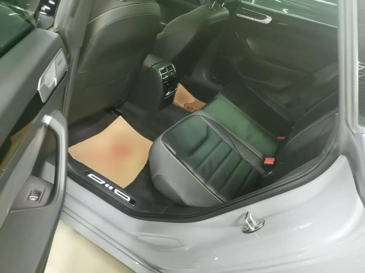 Volkswagen FAW-Volkswagen CC 2021 380TSI Striking Edition — миниатюра 25