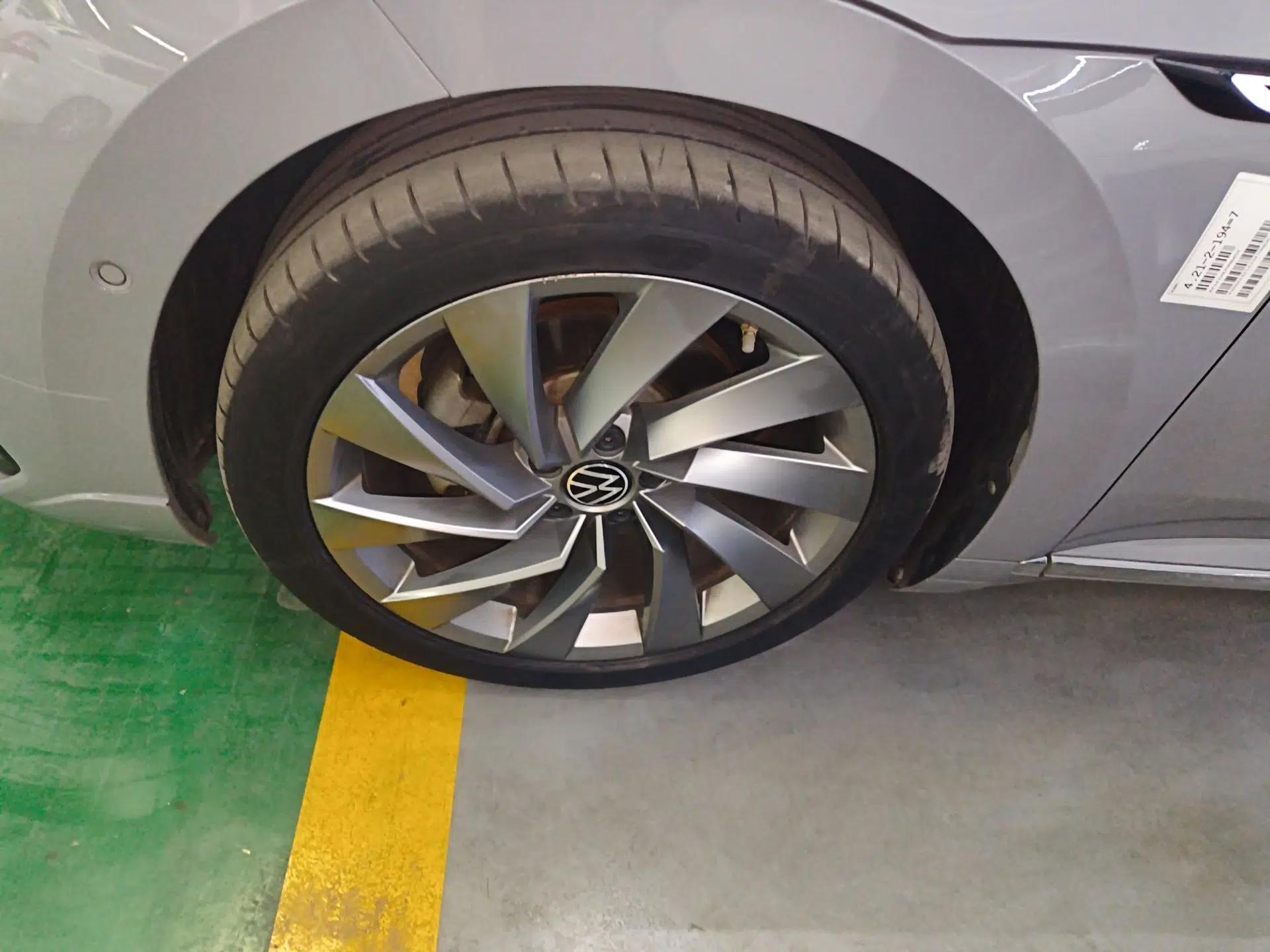 Volkswagen FAW-Volkswagen CC 2023 380TSI Striking Edition — миниатюра 5