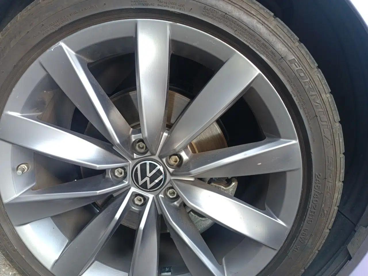 Volkswagen FAW-Volkswagen CC 2023 Hunting Vehicle 380TSI Hunter's Heart Edition — миниатюра 8