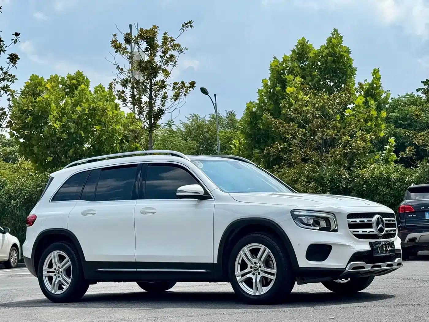 Mercedes-Benz GLB 2023 Facelift GLB 200 Dynamic — миниатюра 3