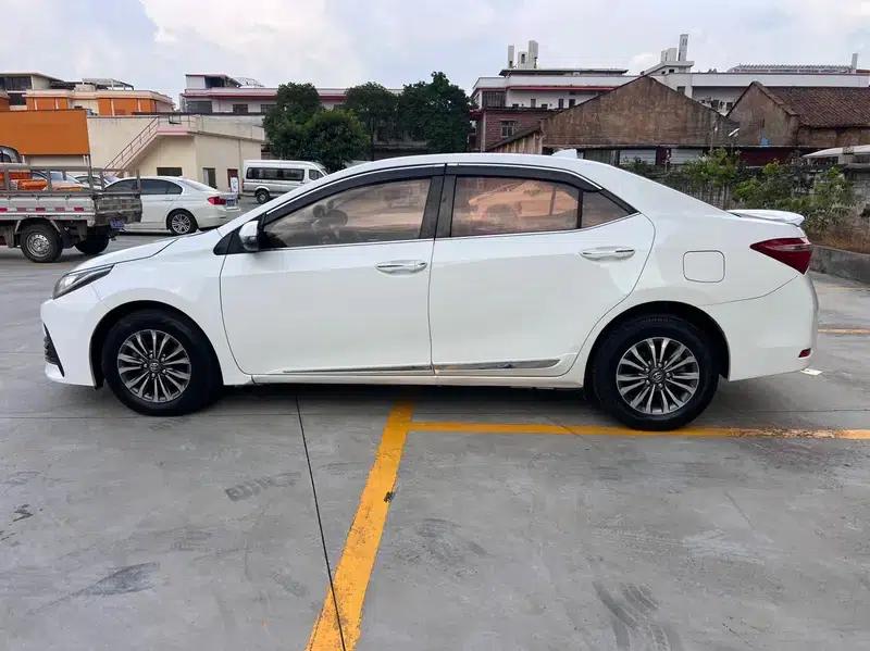 2017 Toyota Corolla Facelift 1.2T S-CVT GL (National V Emission Standard) — миниатюра 4