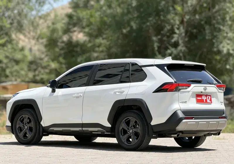 2022 RAV4 2.0L CVT 4WD Fashion Plus Edition — миниатюра 4