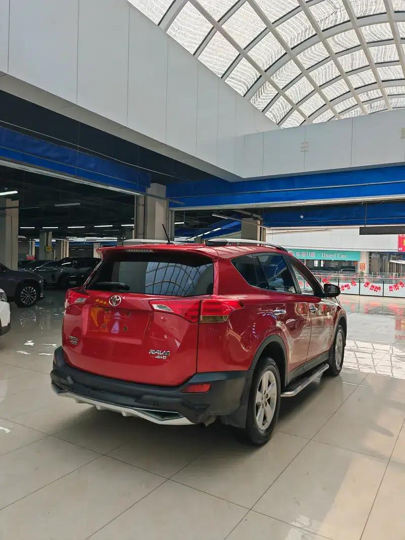 2013 RAV4 2.5L Automatic 4WD Elite Edition — миниатюра 6
