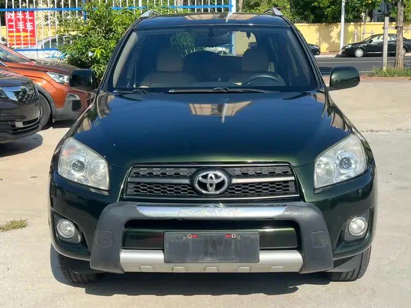 RAV4 2013 Special Edition 2.0L Automatic Classic — миниатюра 2